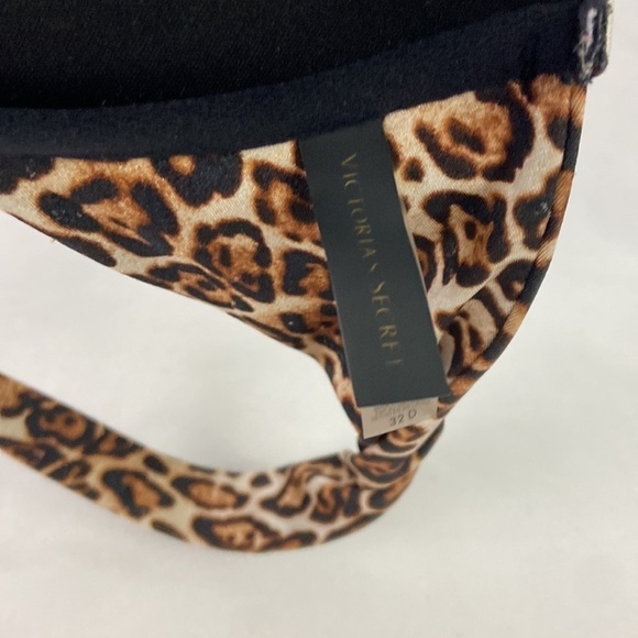 Victoria’s Secret Cheetah Floral 32D Swim Top - Picture 7 of 8